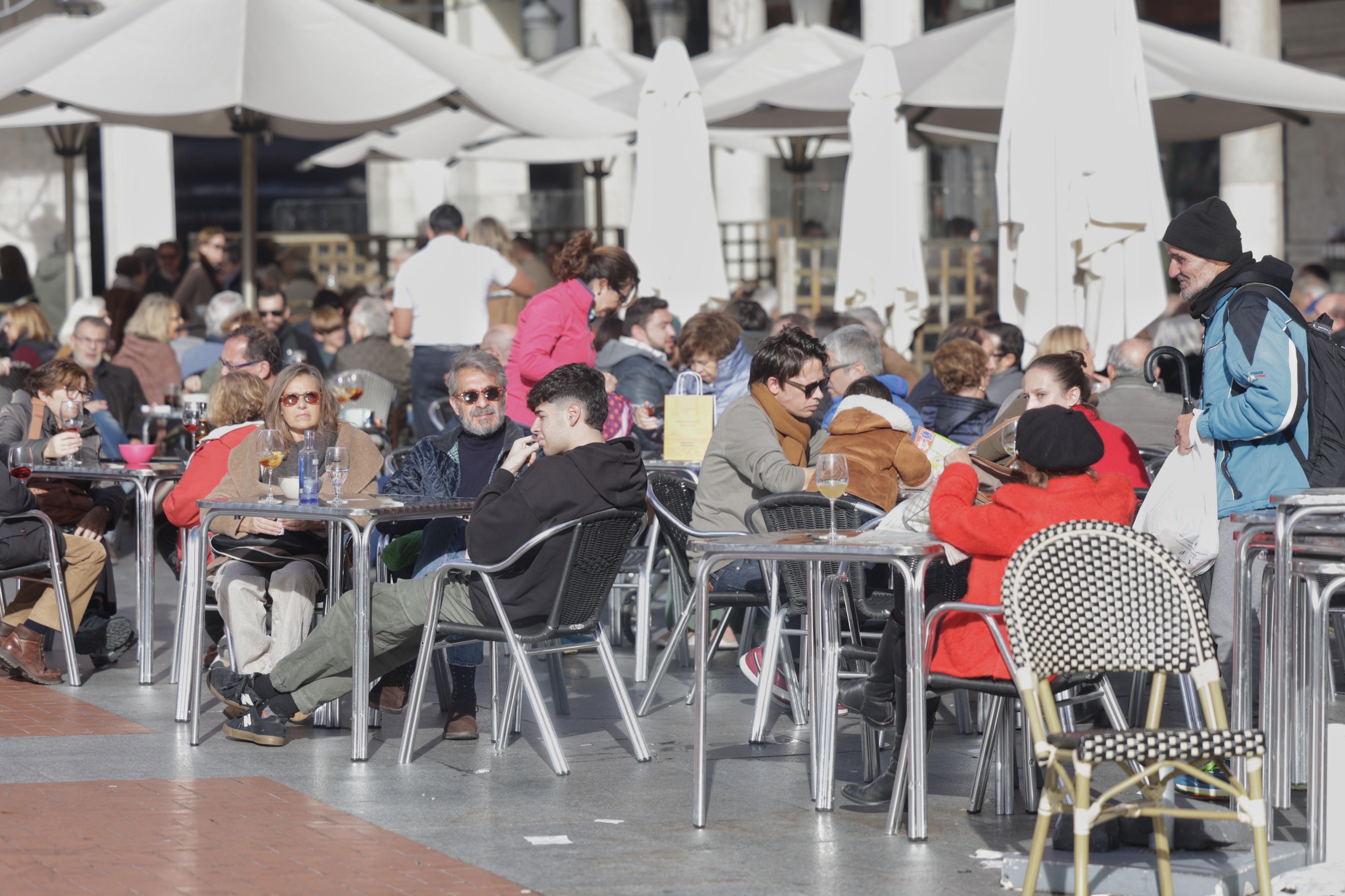 Las imágenes del mercado y el ambiente navideño en Valladolid