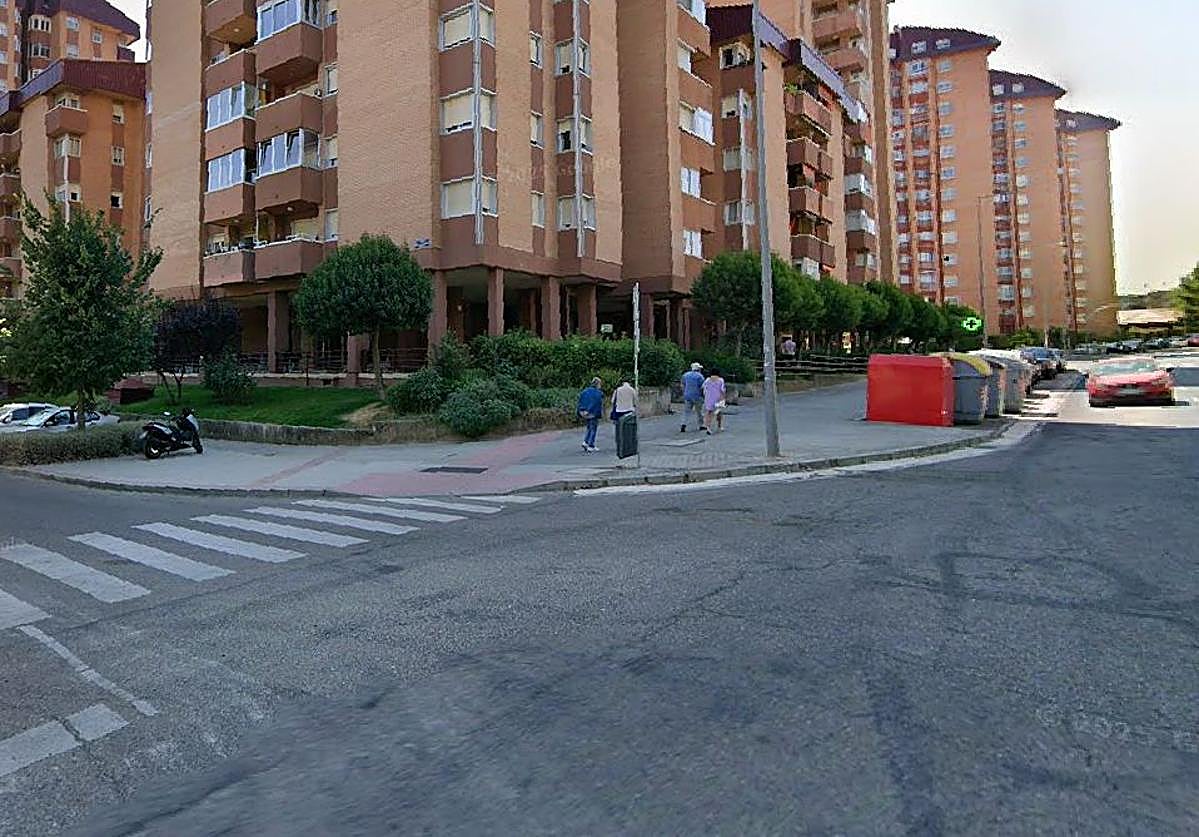 Cruce de la calle Adolfo Miaja de la Muela con Núñez de Guzmán el Pinciano, donde se ha producido el accidente.