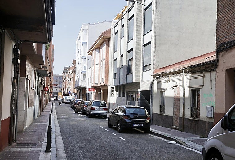 Herida una mujer de 50 años tras ser arrollada por un patinete en Delicias