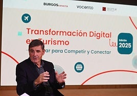 Enrique Martínez durante su intervención
