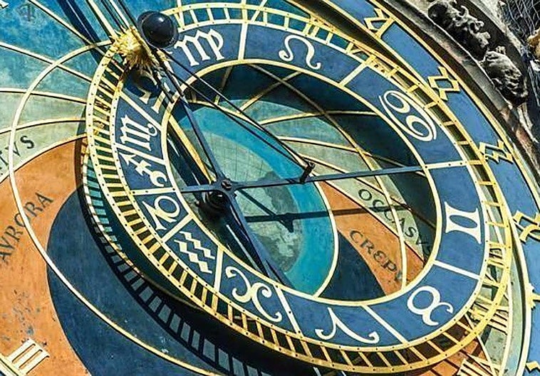 https://s1.ppllstatics.com/elnortedecastilla/www/multimedia/2025/12/23/horoscopo-kGJG-U1905482253465LI-758x531@El%20Norte.jpg
