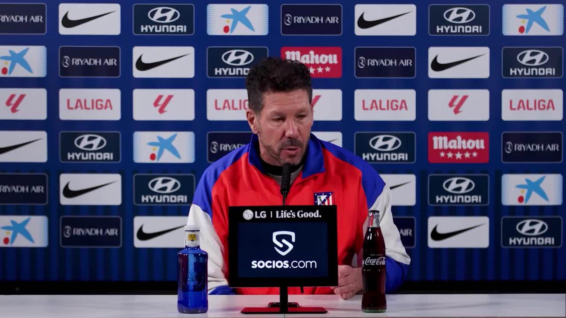 Simeone: "Soy muy feliz donde estoy y siento al equipo con una gran energía"