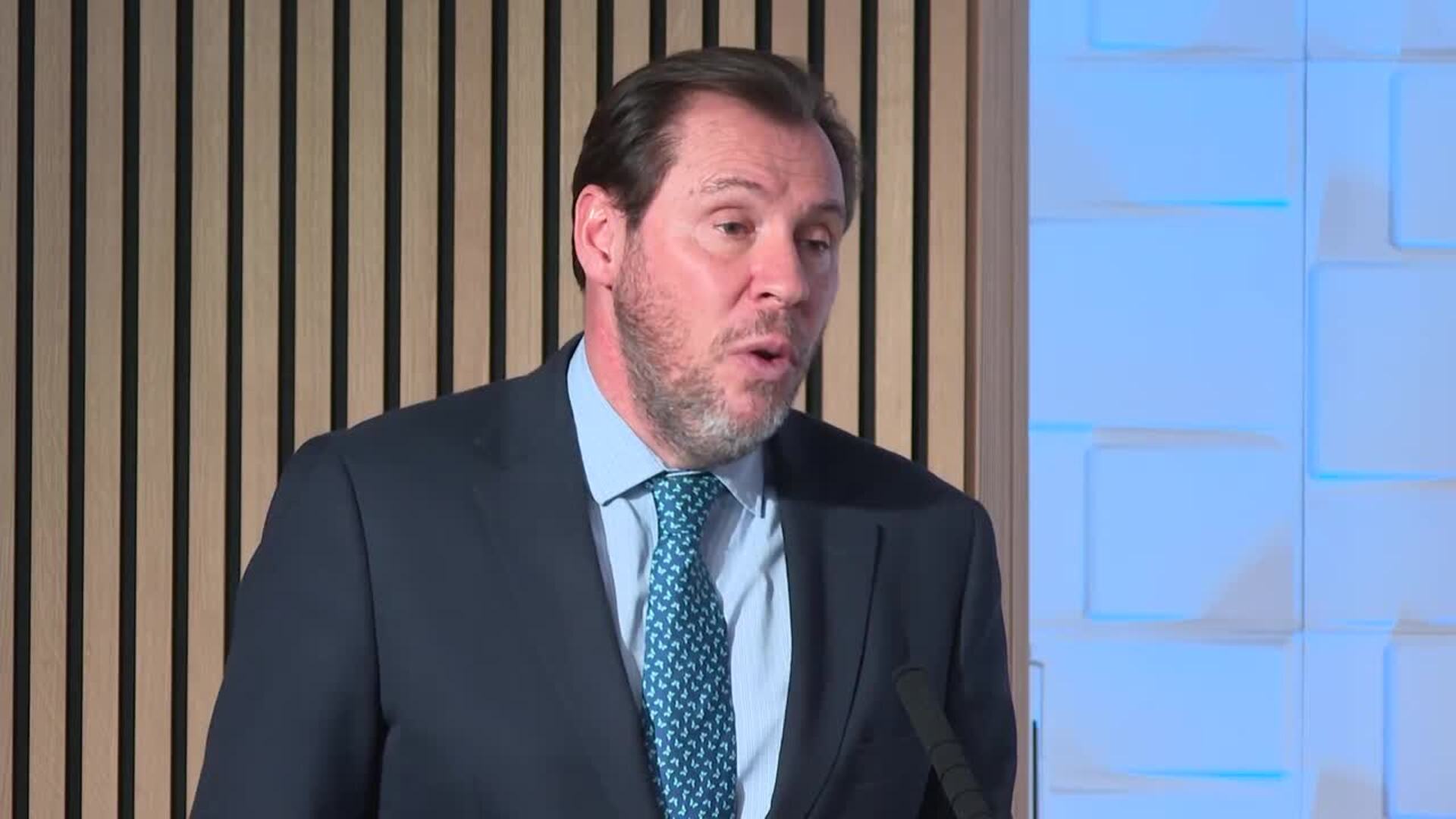 Óscar Puente confía en que el billete único en transporte público atraiga a más usuarios