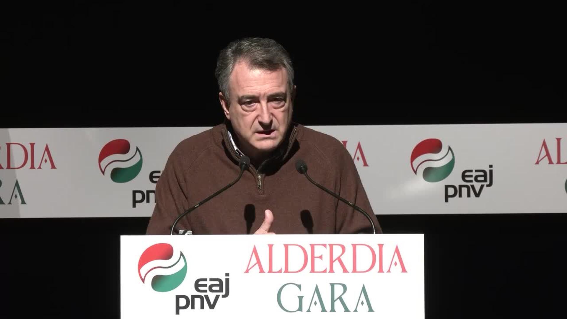 Esteban (PNV) llama a establecer "lazos de unión" con Iparralde para "ser cada vez más nación"
