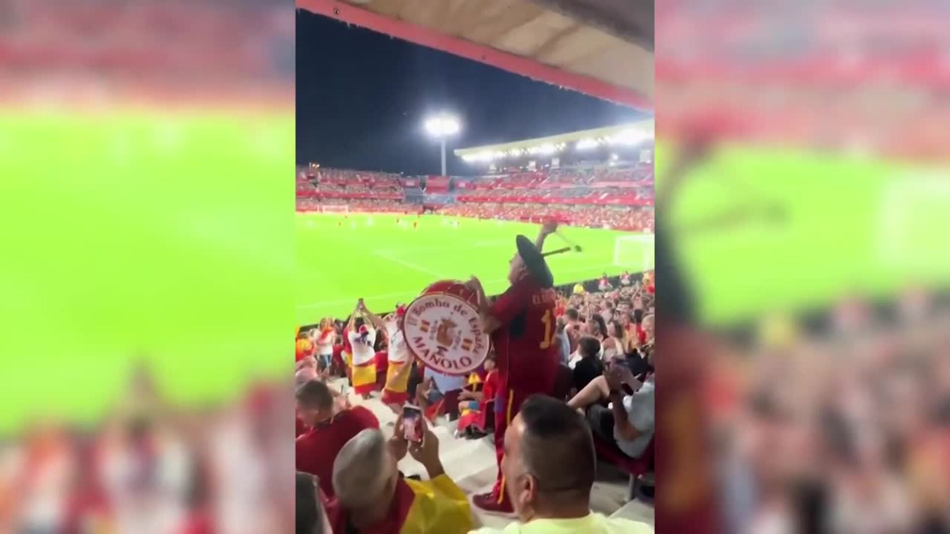 Muere Manolo 'El del Bombo', "uno de los más fieles seguidores" de la Selección