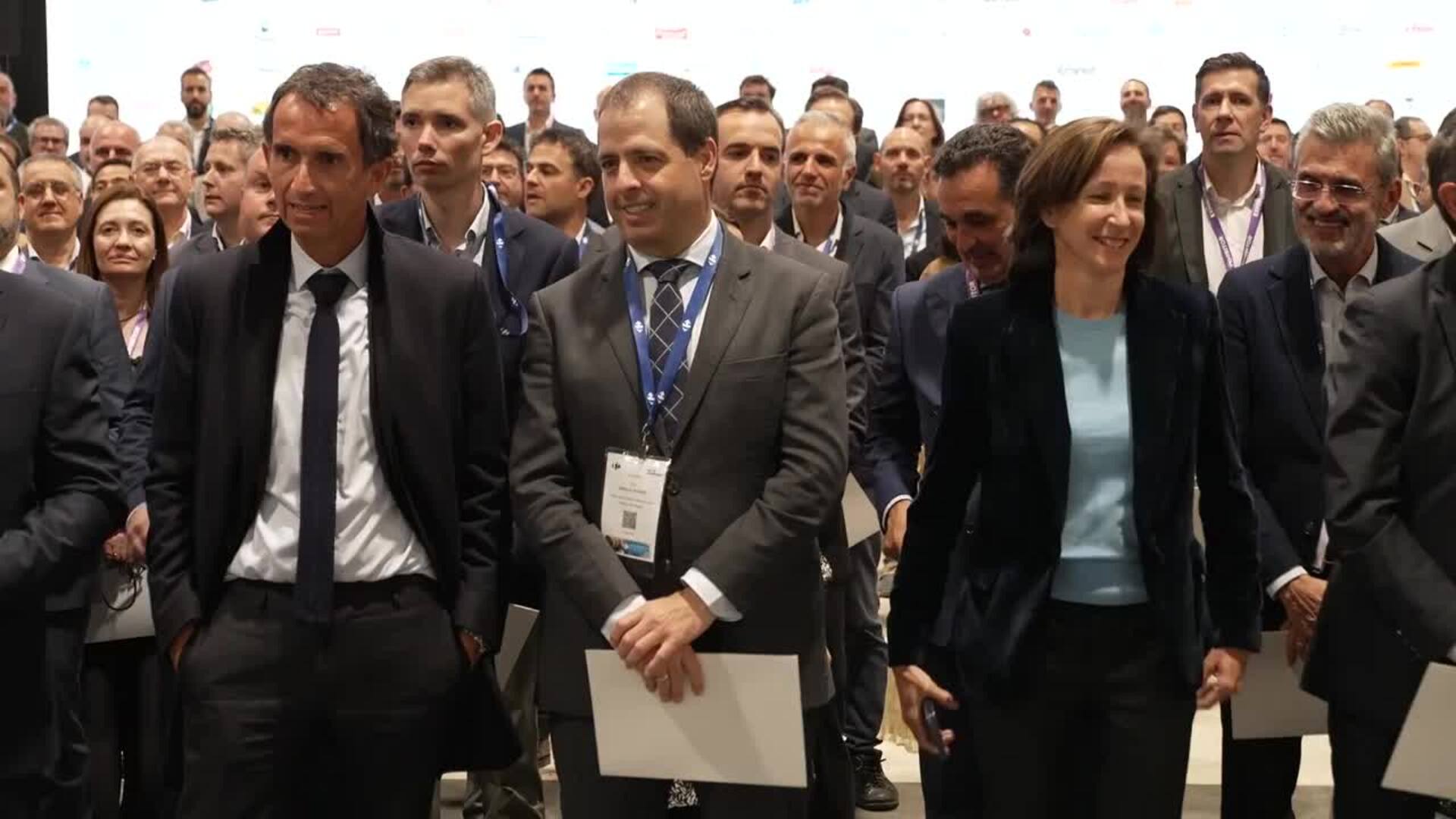 200 proveedores firman un pacto de transición alimentaria con Carrefour