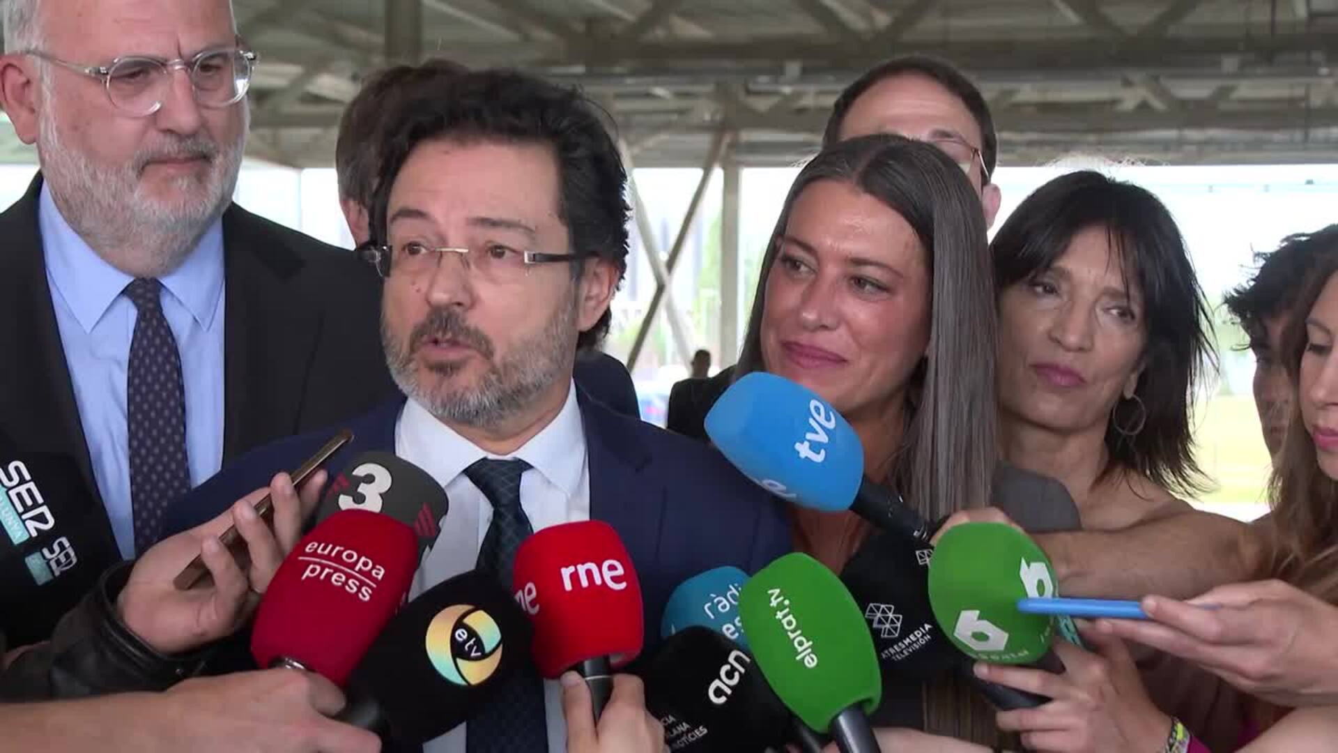 Junts acuerda con Gobierno desarrollar la conexión de AVE con El Prat y conectarla al Aeroport