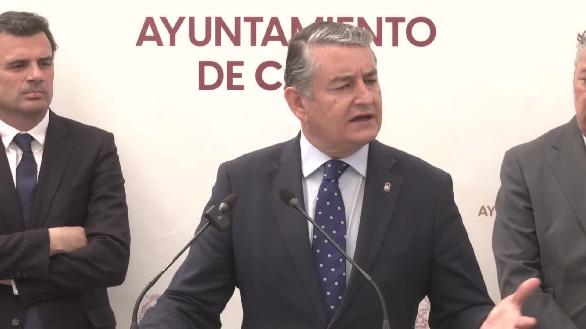 Andalucía, preocupada por "caos continuo" en servicios que atribuye a mala gestión de Gobierno