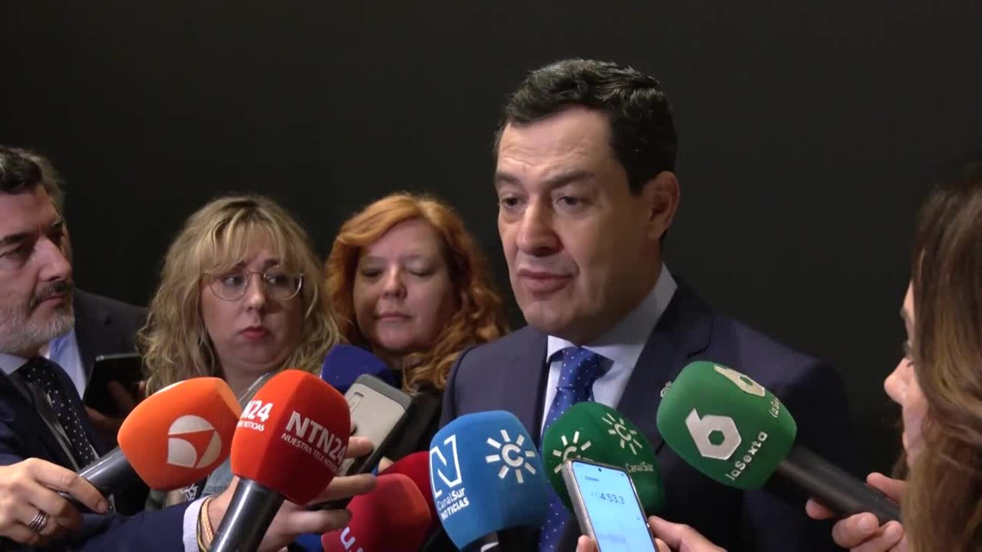Moreno: Andalucía está muy cerca de bajar de 600.000 parados y tener la menor tasa en 17 años