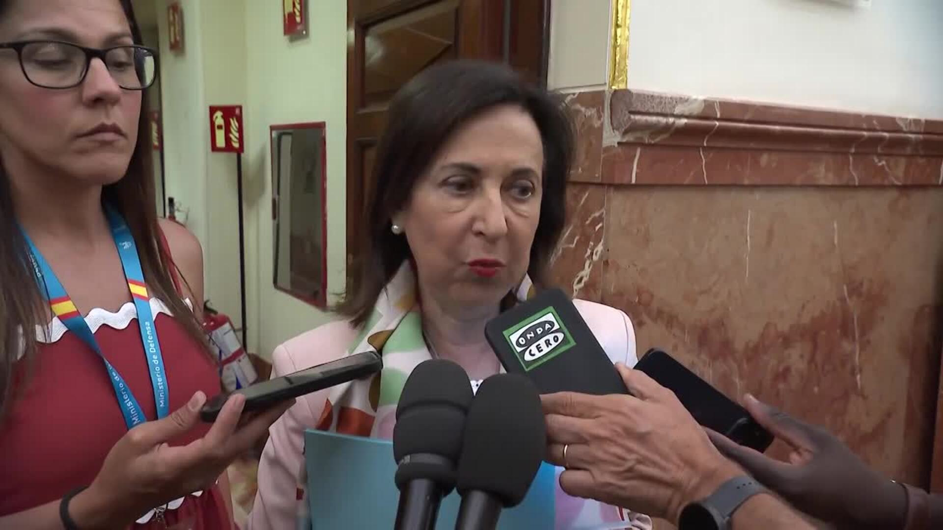 Robles confirma la llegada de bombarderos de EEUU a las bases de Morón y Rota