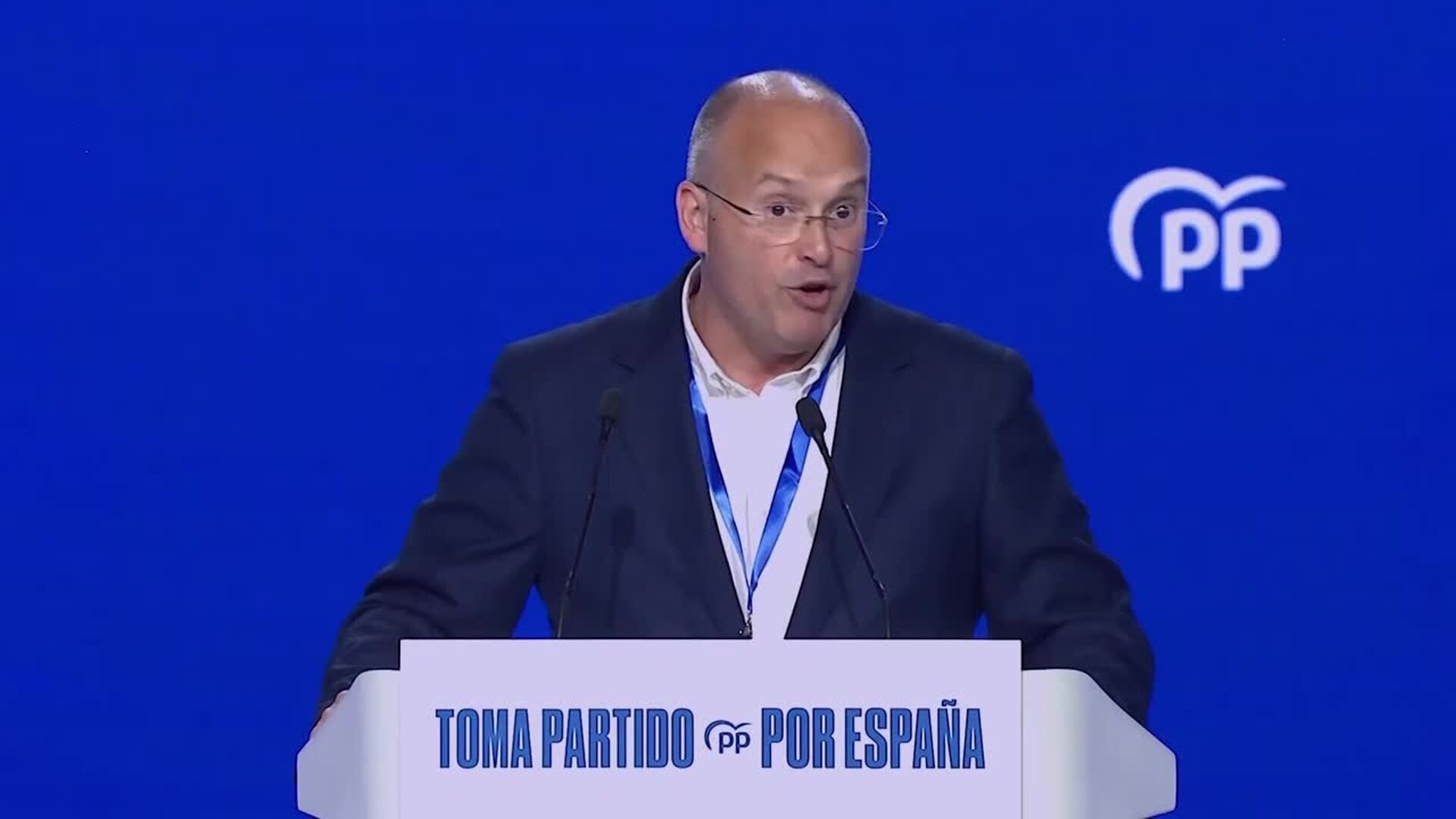 Tellado dice que la sede del PSOE "es hoy un velatorio" frente a un PP "preparado"