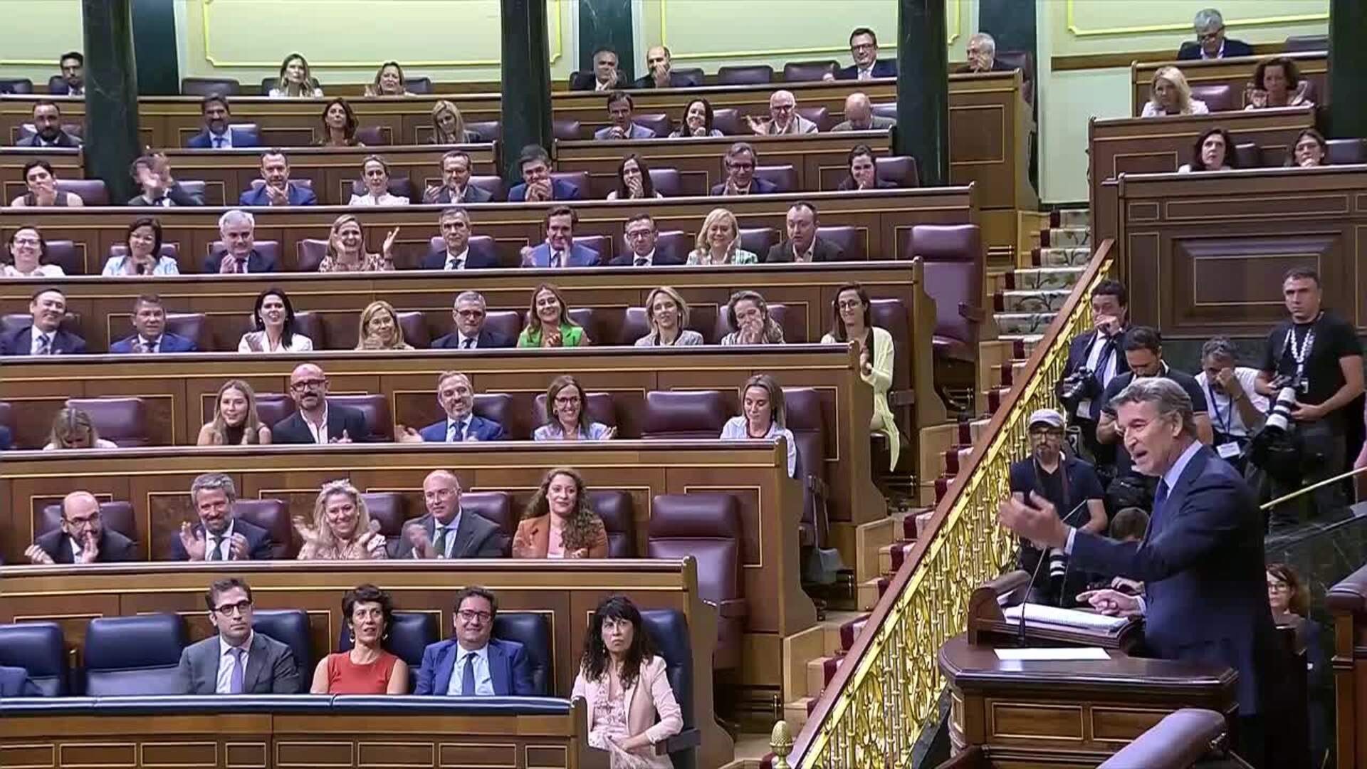 Feijóo da por hecho que Sánchez ya está recortando gasto social para invertir en defensa