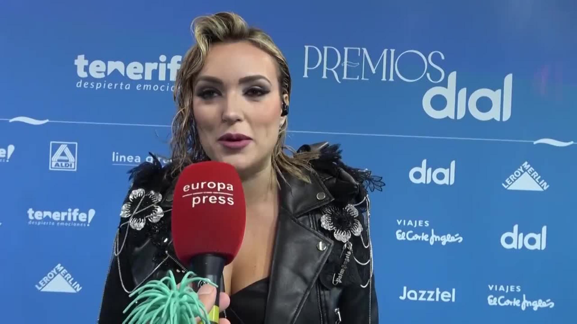 Marta Riesco y Alejandro Caraza siguen exprimiendo al máximo su amor