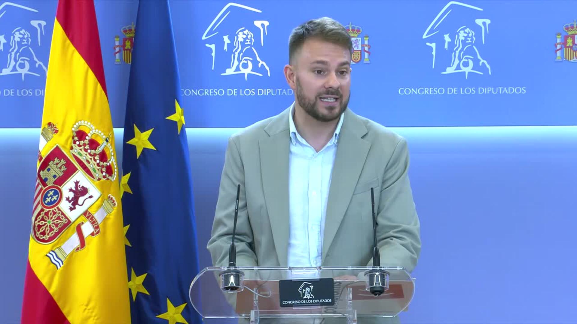 Compromís condena la violencia "racista" en Torre Pacheco y el "silencio" de Abascal