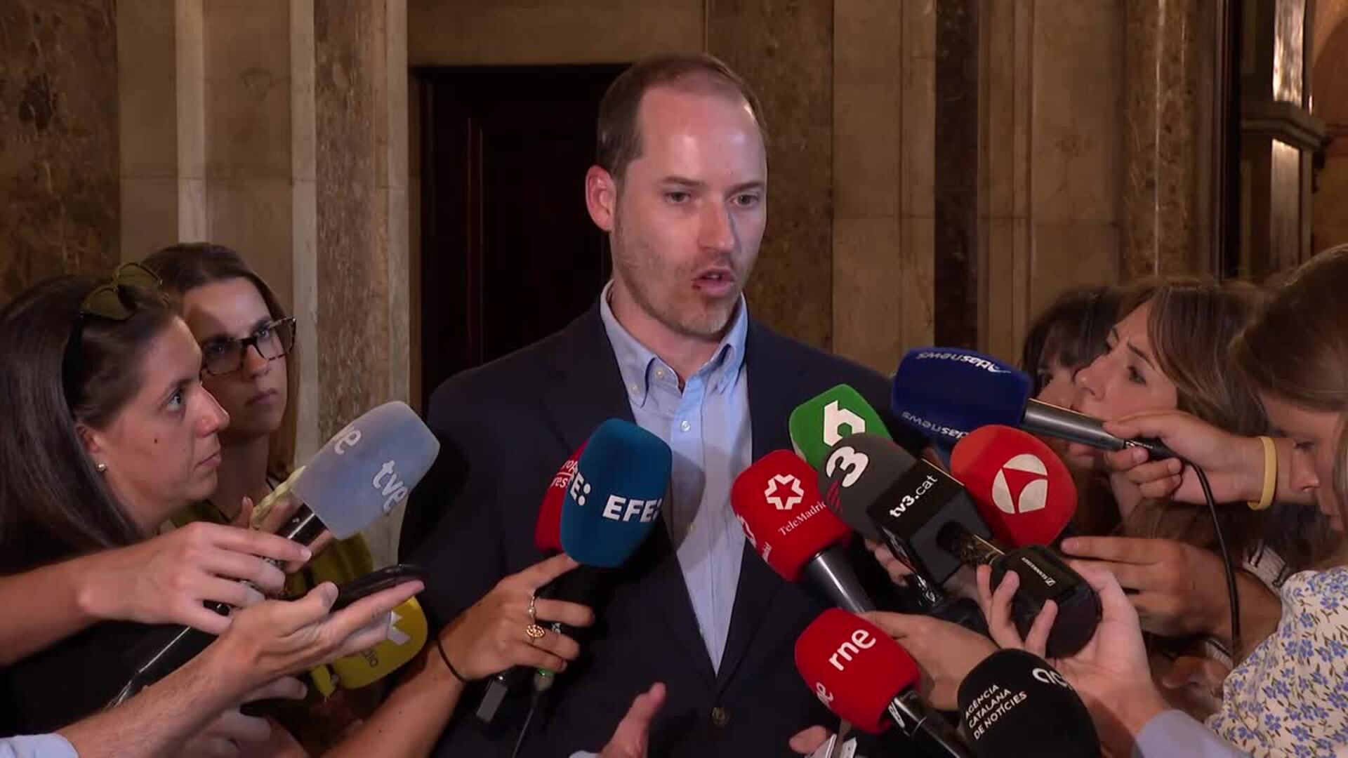 Juan Fernández (PP) expresa su "respeto total" a la decisión del PP en Jumilla (Murcia)