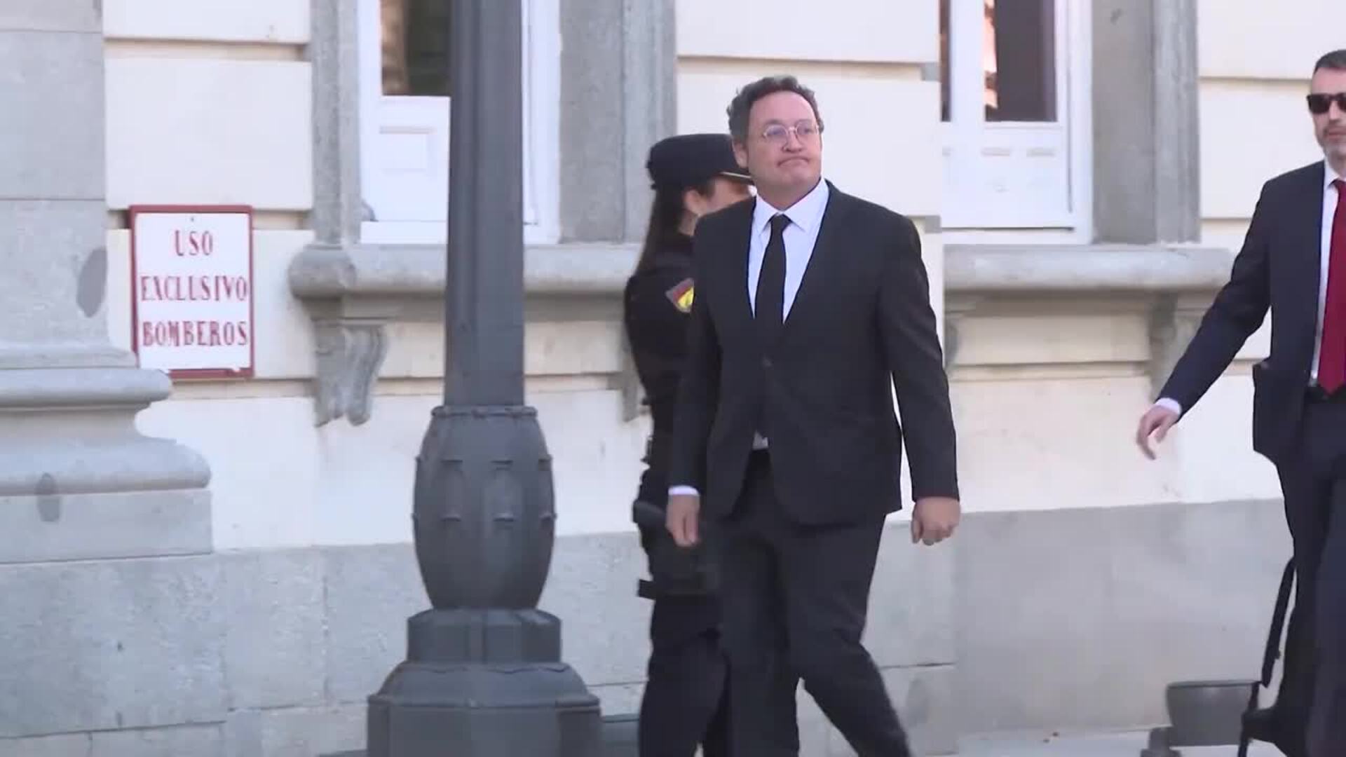 El fiscal general llega al Supremo para ser juzgado