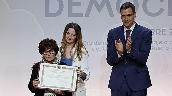 La niña robada a una madre abulense presenta una queja ante el CGPJ y Justicia tras desaparecer su expediente