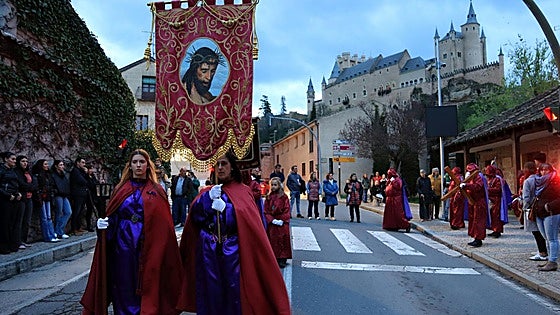 Horarios y recorrido de las procesiones del Viernes de Dolores en Segovia