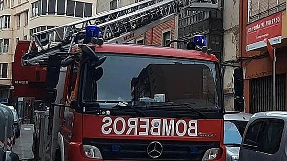 Dos personas caen a un río de Burgos mientras circulaban en su vehículo