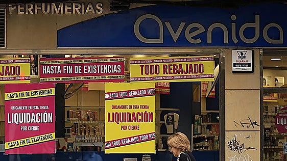 La cadena Perfumerías Avenida anuncia un ERE en su plantilla y cierre de tiendas