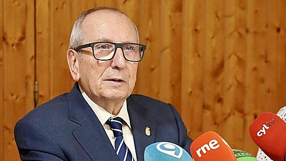 El sobre anónimo con 6.000 euros que salvó la Navidad en el comedor de caridad de León: «Creo en los milagros»