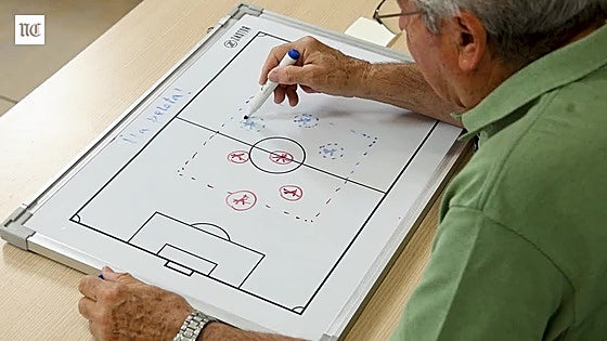 Javier Yepes y «la pelota como arma de identidad de cualquier equipo»