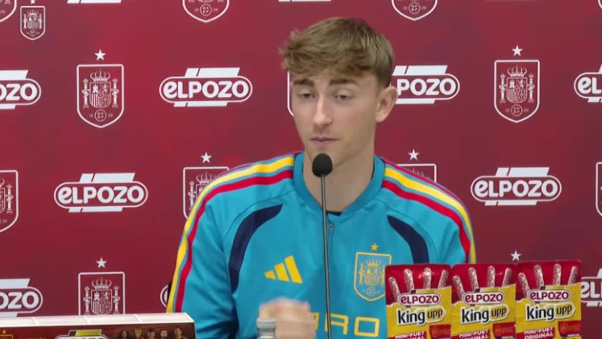 Huijsen está "orgulloso" de representar a España