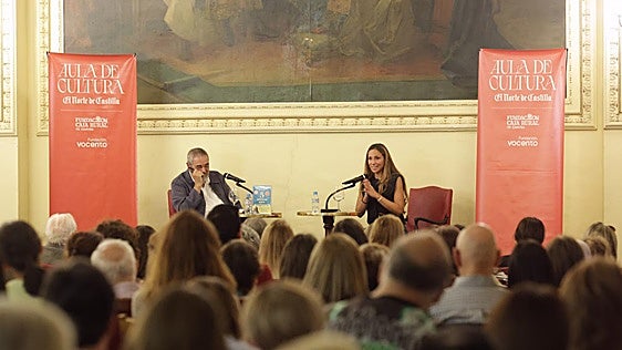 Blanca García-Orea: «Lo ideal es cenar tres horas antes de ir a dormir y dejar el móvil una hora antes»