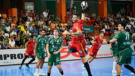 El Recoletas Atlético se estrena en Huerta del Rey con el primer derbi autonómico del curso
