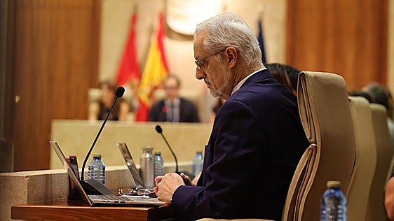 El concejal de Salamanca denunciado por sumisión química regresa al pleno municipal a la espera de un posible juicio