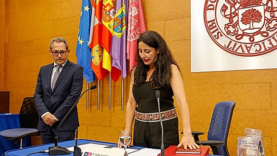 «No queremos multiplicar títulos, sino cuidar lo que hay y programar másteres que tengan una demanda real»