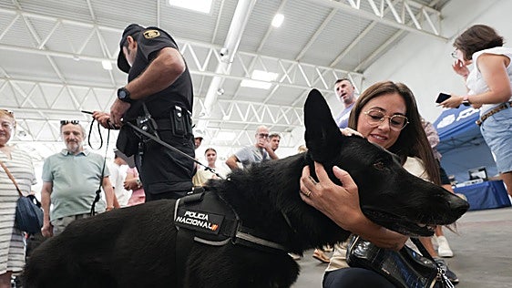 Turrón, un policía diferente: «Para nosotros el perro es como la pistola, cada uno tiene el suyo»