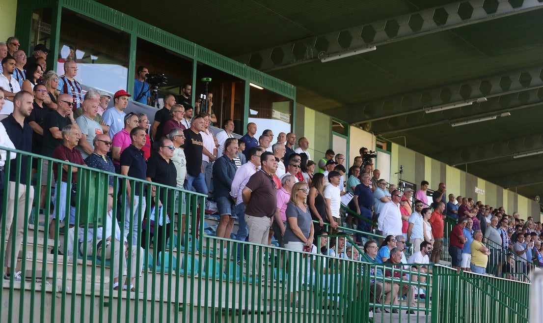 Fotos del partido entre la Segoviana y el Conquense