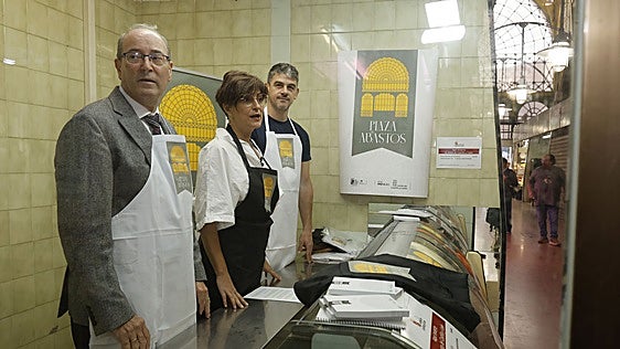 Los puestos vacantes de la Plaza de Abastos saldrán a licitación pública en octubre