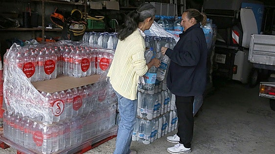 El agua de Otero vuelve a ser apta para el consumo, pero siguen las restricciones por las bajas reservas