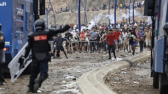 El mensaje viral que ha impulsado la entrada masiva de inmigrantes marroquíes en Ceuta