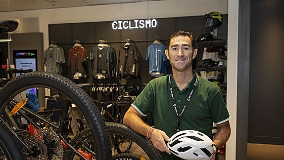 «El Día de la Bici es un evento para disfrutar en grupo, que no tiene ni edad ni género»