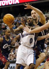 Arenas entre en el All-Star para sustituir a Jermaine O'Neal