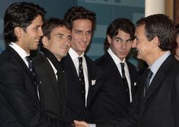 Zapatero personaliza en Nadal los elogios al equipo de Copa Davis: «Rafa, te queremos»