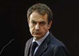 Zapatero confirma que habrá subida de impuestos para «los que más tienen» sin tocar a la clase media