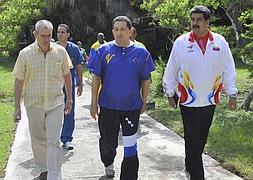 El tumor de Chávez fue extirpado «a tiempo»