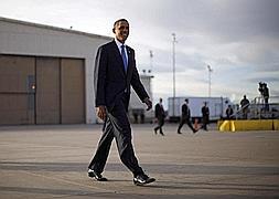 Barack Obama, camino del Air Force One. / Jason Reed (Reuters)