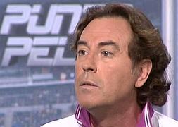 Difunden casi un centenar de teléfonos de famosos