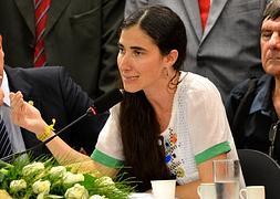 Yoani Sánchez, durante su intervención ante la Cámara de Diputados de Brasil. / Pedro Ladeira (Afp)