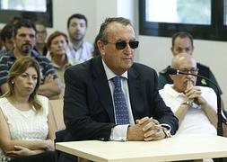 Carlos Fabra, expresidente de la Diputación de Castellón, declarando en el juicio. / Archivo | Atlas