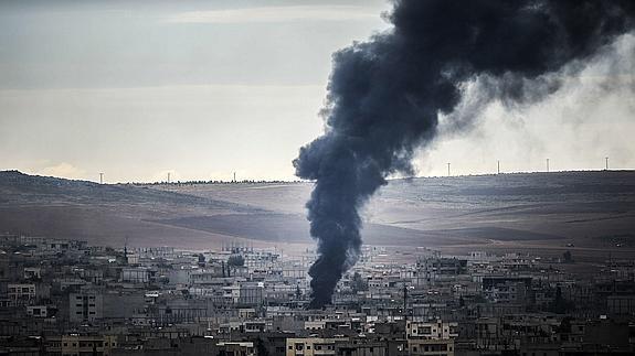 Bombardeos sobre Kobane. 