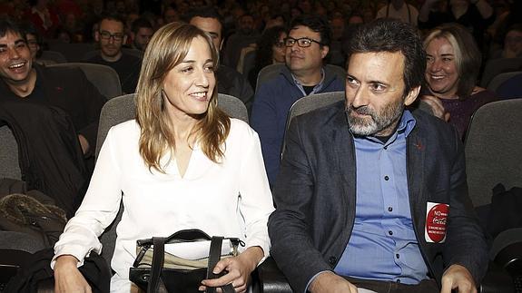 Tania Sánchez y Mauricio Valiente, candidatos de Izquierda Unida a la presidencia de la Comunidad de Madrid y a la alcaldía. Efe