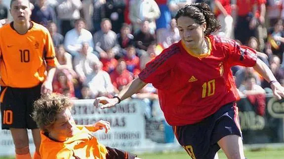 Laura del Río, en un partido con la selección española. 