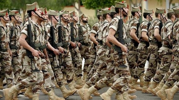 Soldados en la base de Viator.