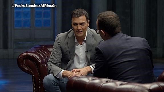 Pedro Sánchez, durante la entrevista en Antena 3.